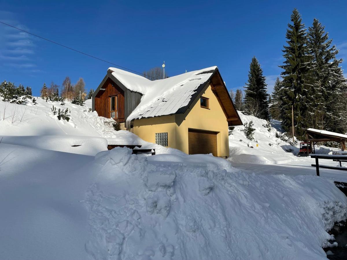 Ferienwohnung GARAGE Harrachov Exterior foto